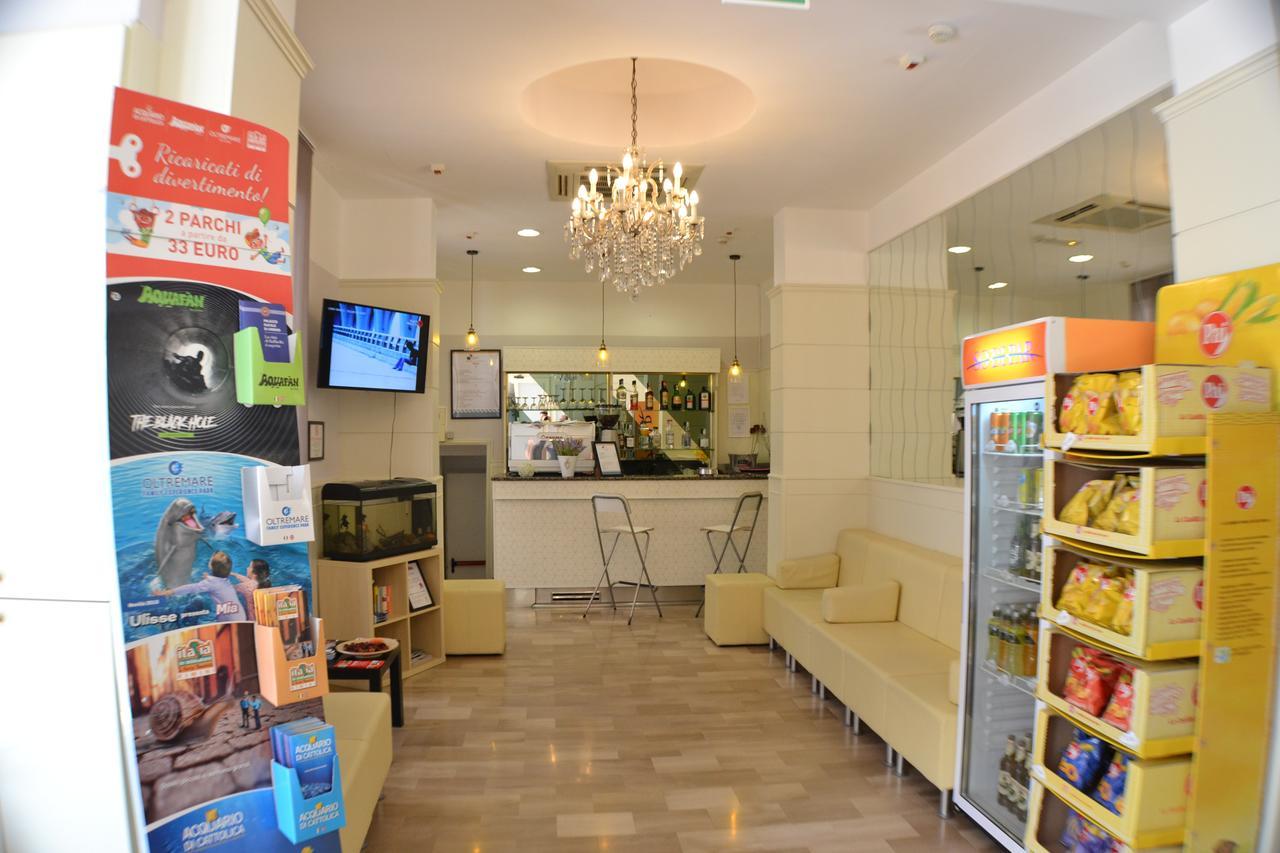 Hotel Villa Caterina Rimini Luaran gambar